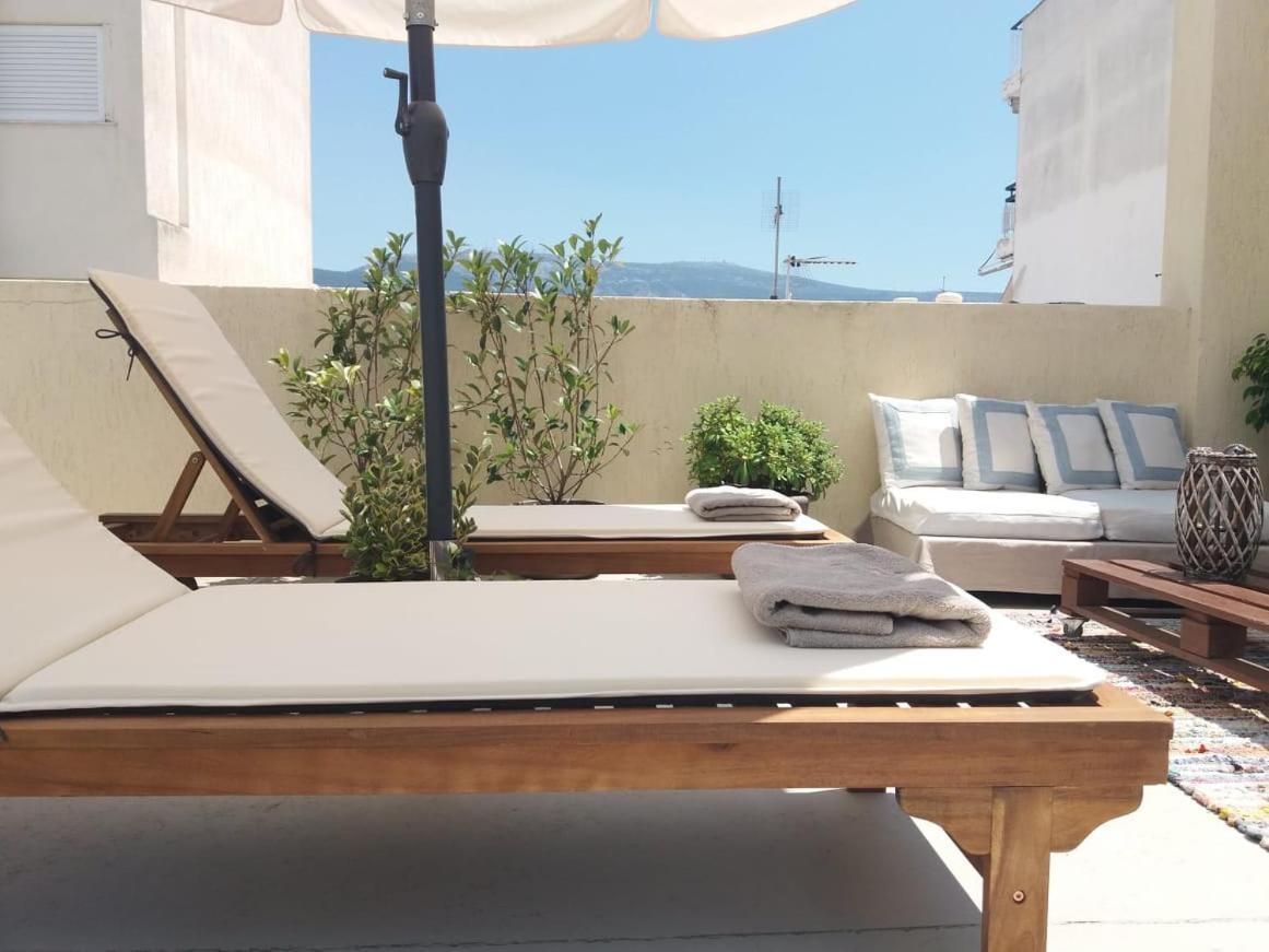 Inspiration Guestroom With Amazing Roof Garden 아테네 외부 사진